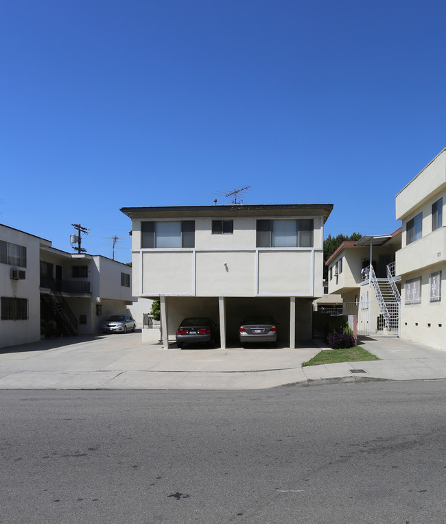 975 S Kingsley Dr in Los Angeles, CA - Foto de edificio - Building Photo