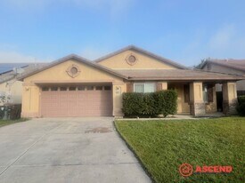5012 Winter Pasture Ave in Bakersfield, CA - Building Photo