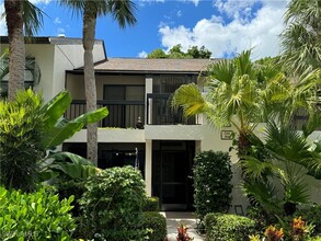 1820 Kings Lake Blvd in Naples, FL - Building Photo - Building Photo