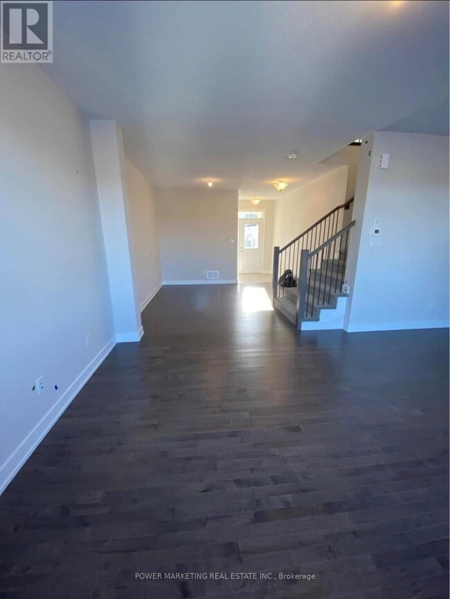 212 Argonaut Cir in Ottawa, ON - Building Photo - Building Photo