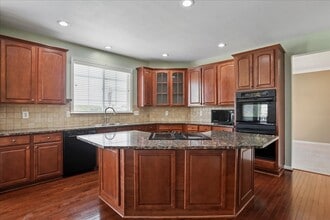 319 Morlyn Dr in Winchester, VA - Building Photo - Building Photo
