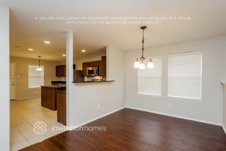 10329 Pyrite Dr in Fort Worth, TX - Foto de edificio - Building Photo