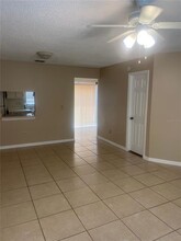 1612 Shady Ridge Ct in Orlando, FL - Building Photo - Building Photo