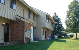 Hawthorne Woods Apartments