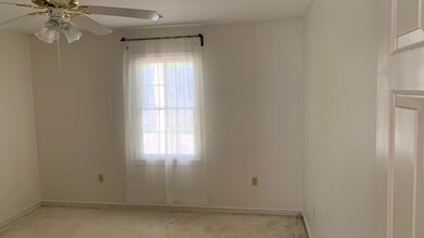 12406 McAllen Ct in Midlothian, VA - Building Photo - Building Photo