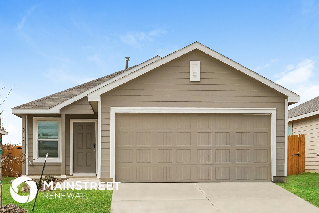 2308 Great Belt Blvd in Crandall, TX - Building Photo