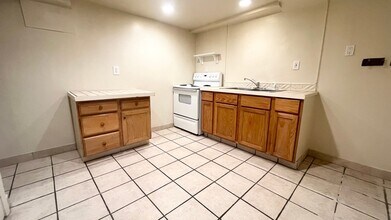 2583-2585 S 700 E in Salt Lake City, UT - Building Photo - Building Photo