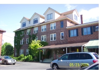 Applewood Apartments in Highland, NY - Building Photo