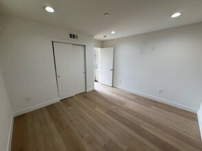 646 Serrano Ave in Los Angeles, CA - Building Photo - Building Photo