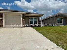 205 Dolphin Dr in Temple, TX - Building Photo