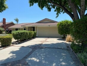 3220 Monroe St in Riverside, CA - Building Photo - Building Photo