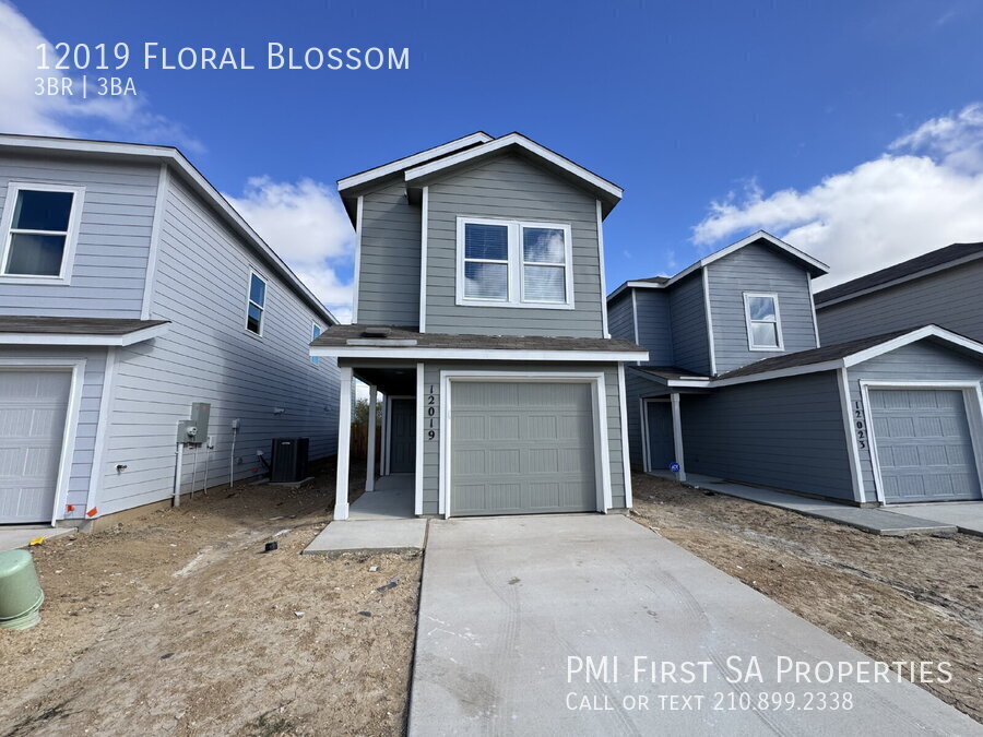 12019 Floral Blossom in Converse, TX - Building Photo