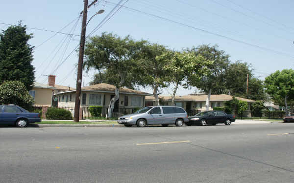 Villa Capri in Cudahy, CA - Building Photo - Building Photo