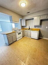 5410 Brookhollow Dr in Sachse, TX - Building Photo - Building Photo
