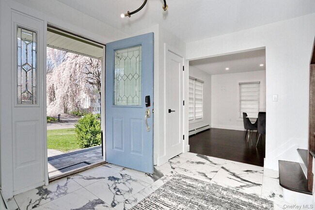 10 Millbury St in Suffern, NY - Building Photo - Building Photo