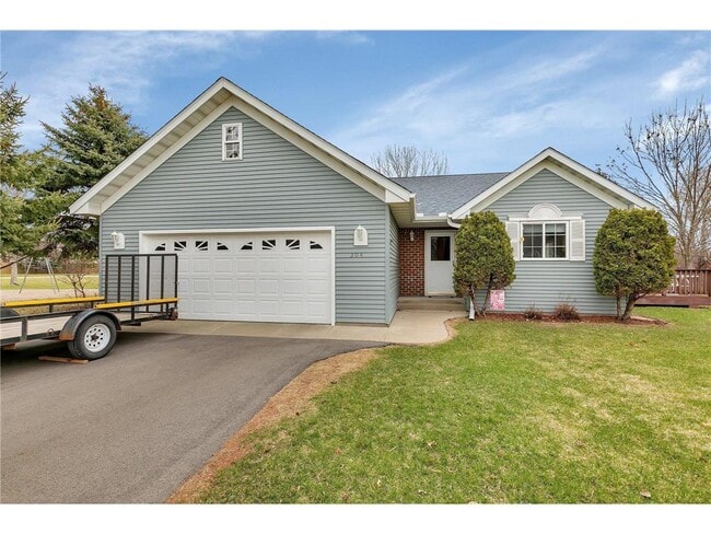 property at 304 7th Ave S