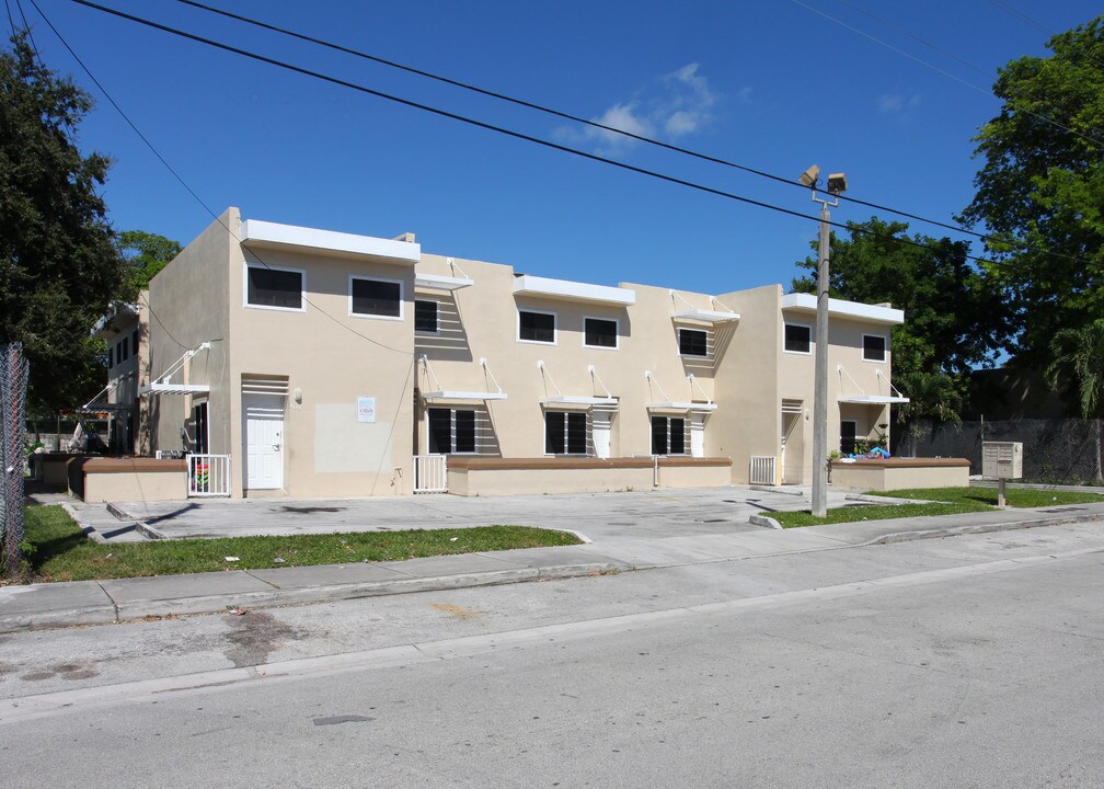 Wynwood Homes in Miami, FL - Building Photo