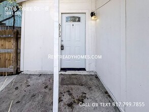 6706 Tyree St-Unit -B in Dallas, TX - Building Photo - Building Photo