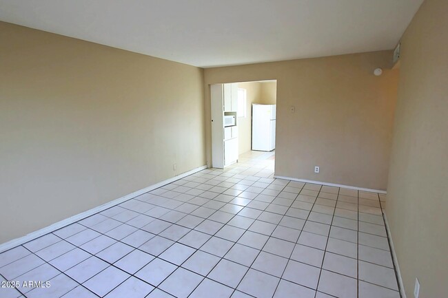 320 S Allen in Mesa, AZ - Building Photo - Building Photo
