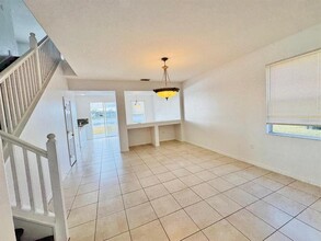3413 Perching Rd in St. Cloud, FL - Foto de edificio - Building Photo
