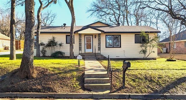 property at 1604 Donna Ln