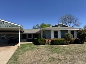 4601 Alamo Dr in Wichita Falls, TX - Building Photo