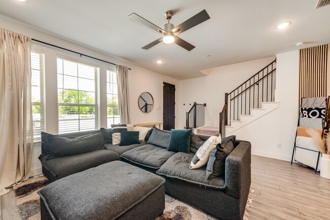 2514 Barnwood Ln in Garland, TX - Building Photo - Building Photo