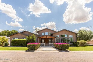 3801 E Glenrosa Ave in Phoenix, AZ - Building Photo