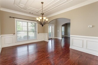 940 Walters Cir in Alpharetta, GA - Building Photo - Building Photo