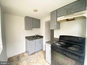 3329 Malta St in Philadelphia, PA - Building Photo - Building Photo