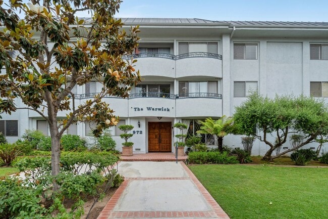 property at 972 E California Blvd
