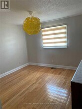 1622 Bristol Rd W in Mississauga, ON - Building Photo - Building Photo