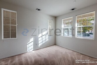 2483 Judith Resnik Ave in Sacramento, CA - Building Photo - Building Photo