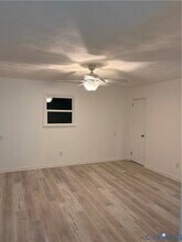 221 W Kelly Ave in Hampton, VA - Building Photo - Building Photo