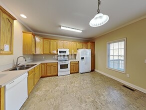 24 Lakewood Ct NW in Concord, NC - Building Photo - Building Photo