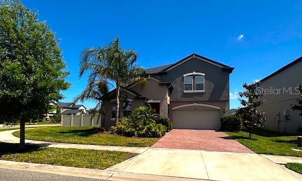 25072 Lambrusco Loop in Lutz, FL - Building Photo