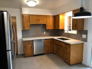 4101 Newell Street in Sacramento, CA - Foto de edificio - Building Photo