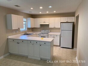 9222 Ayscough Rd in Summerville, SC - Building Photo - Building Photo