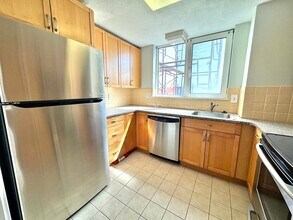50 Watertown St in Watertown, MA - Building Photo - Building Photo