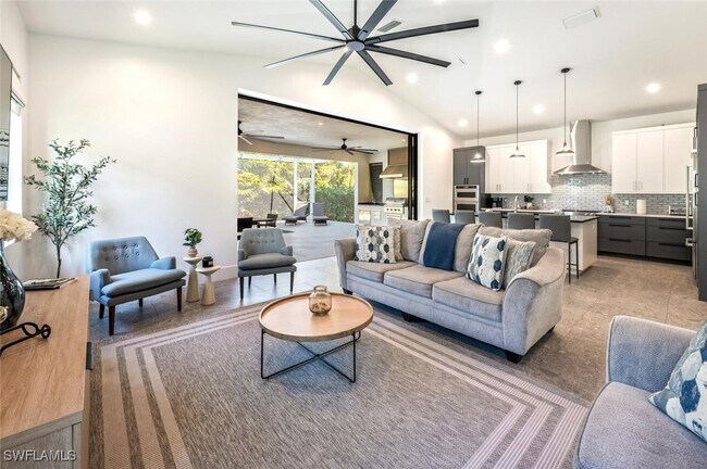 property at 2733 Van Buren Ave