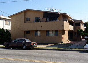 12312 Inglewood Ave in Hawthorne, CA - Building Photo - Building Photo