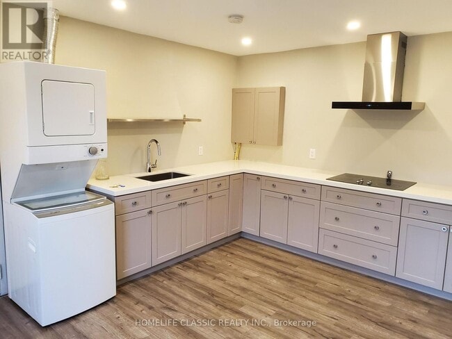 318 Millwood Rd in Toronto, ON - Building Photo - Building Photo