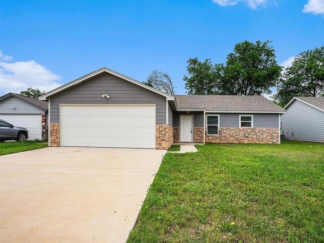 property at 416 S Cleburne Whitney Rd