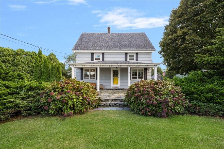 55 Park Ave in Portsmouth, RI - Building Photo