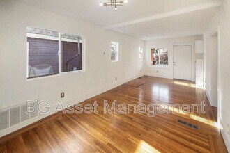 5524 Shattuck Ave. in Oakland, CA - Building Photo - Building Photo