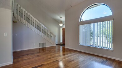 213 Bayberry Dr in Niceville, FL - Building Photo - Building Photo