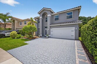 3738 Old Lighthouse Cir in Wellington, FL - Building Photo - Building Photo