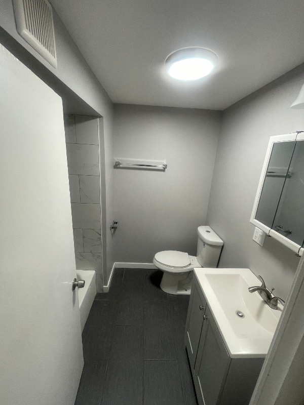 7800 S Exchange Ave in Chicago, IL - Building Photo - Building Photo