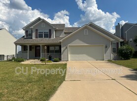 3921 Trailway Dr in Champaign, IL - Building Photo