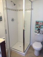 2154 Buena Vista Ave in Alameda, CA - Building Photo - Building Photo